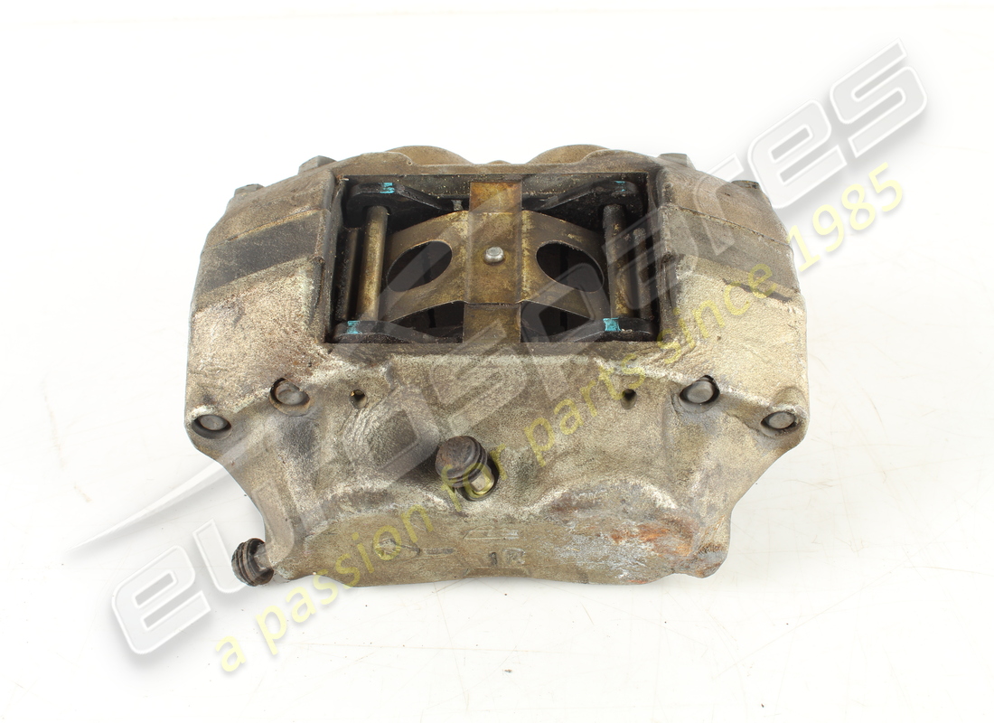 used ferrari lh front brake caliper. part number 136605 (1)