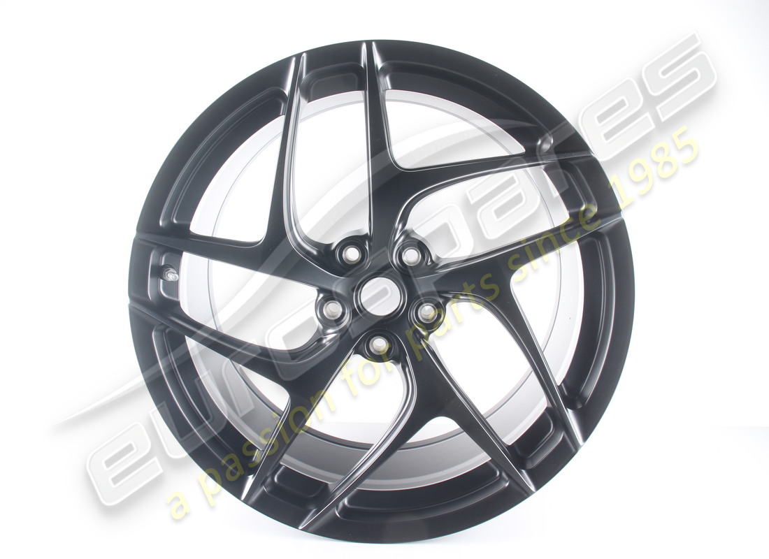 new (other) ferrari lh front wheel. part number 325267 (1)