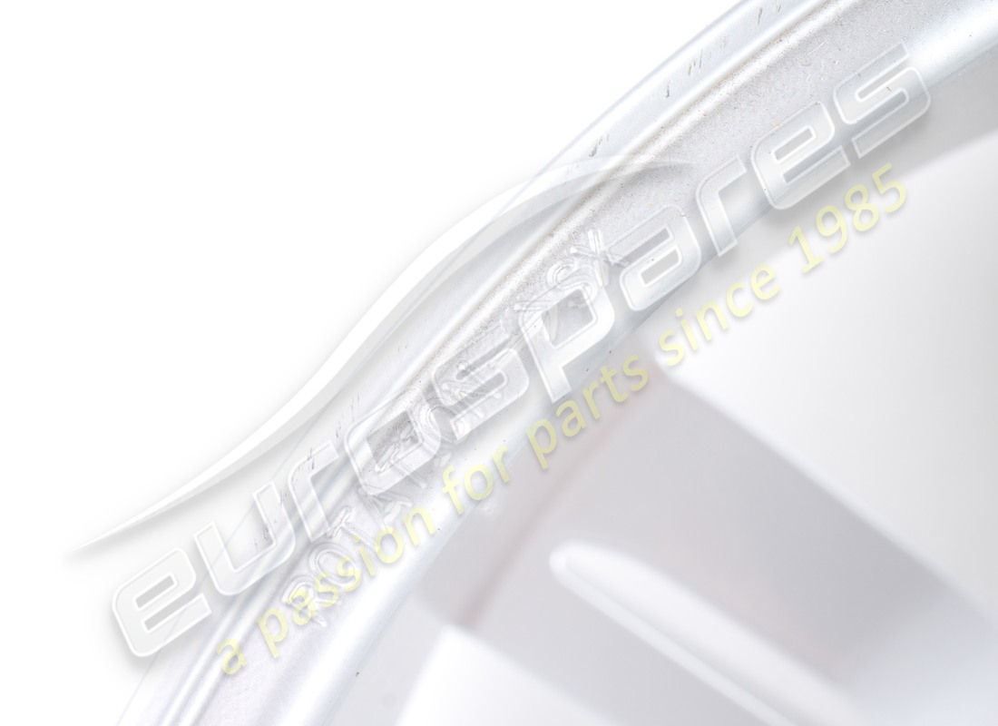 reconditioned ferrari rear wheel. part number 328457 (4)