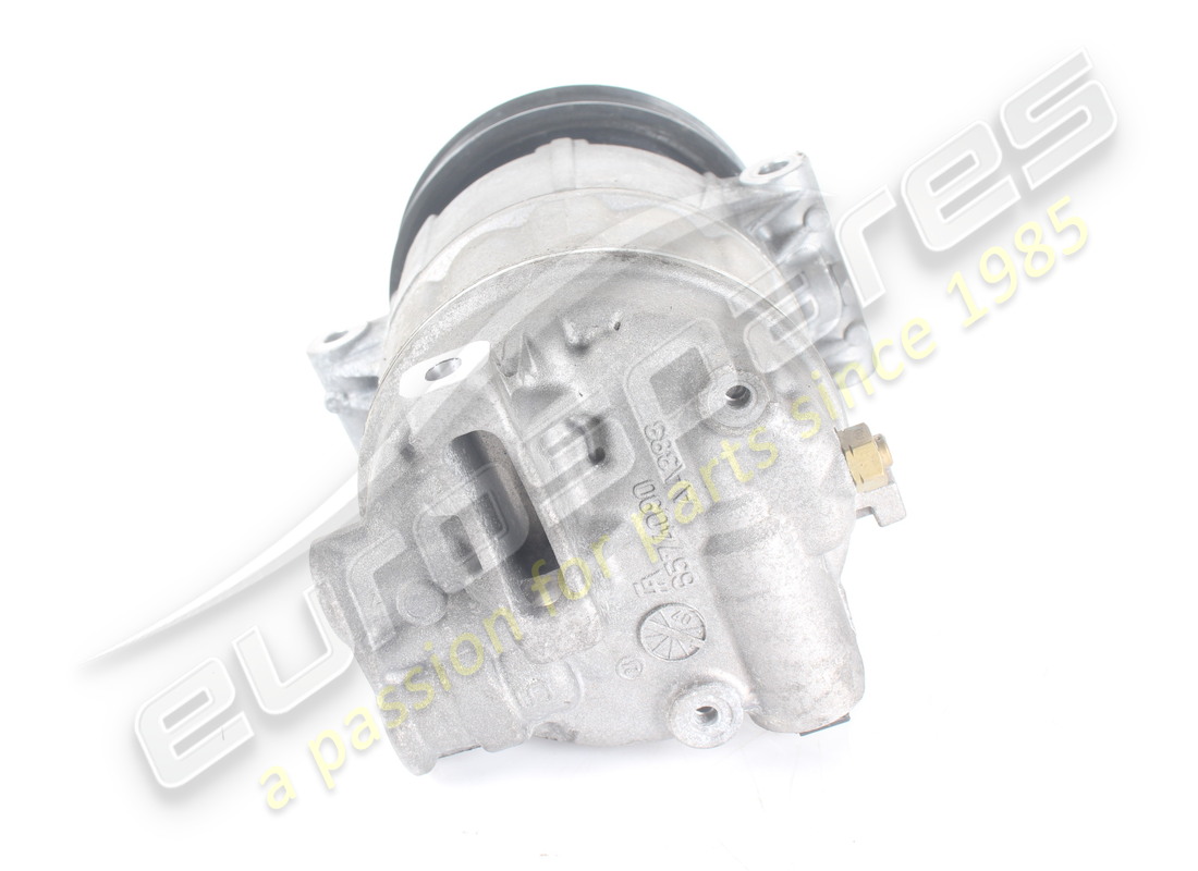 used ferrari air conditioning compressor. part number 333331 (4)