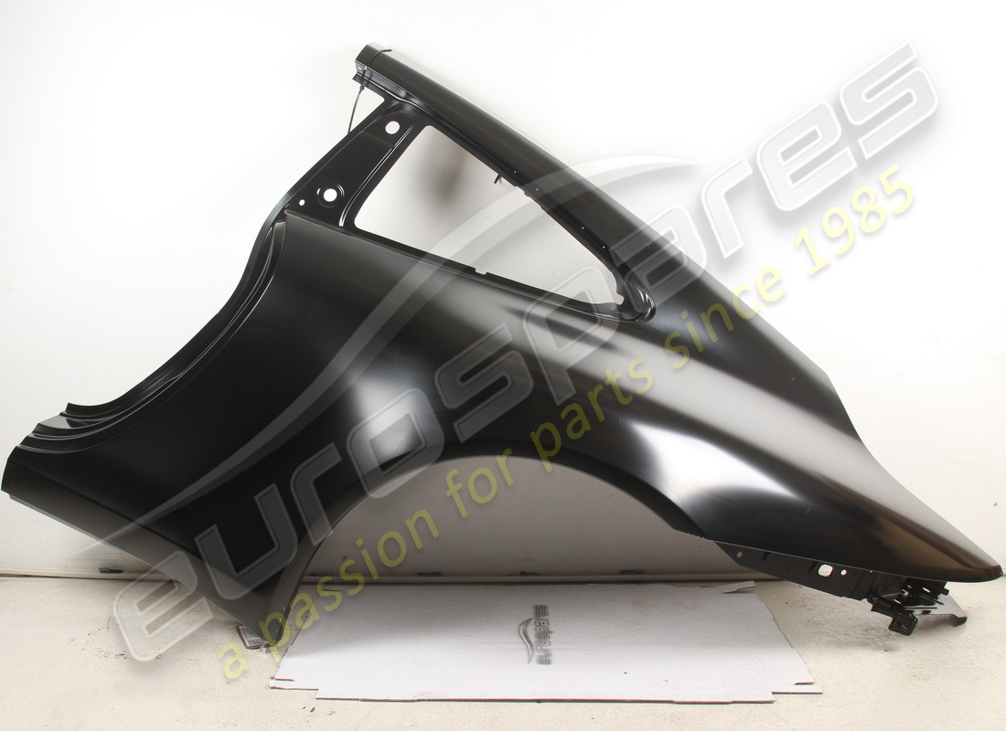 new porsche side part primed. part number 9p1809029bgrv (1)