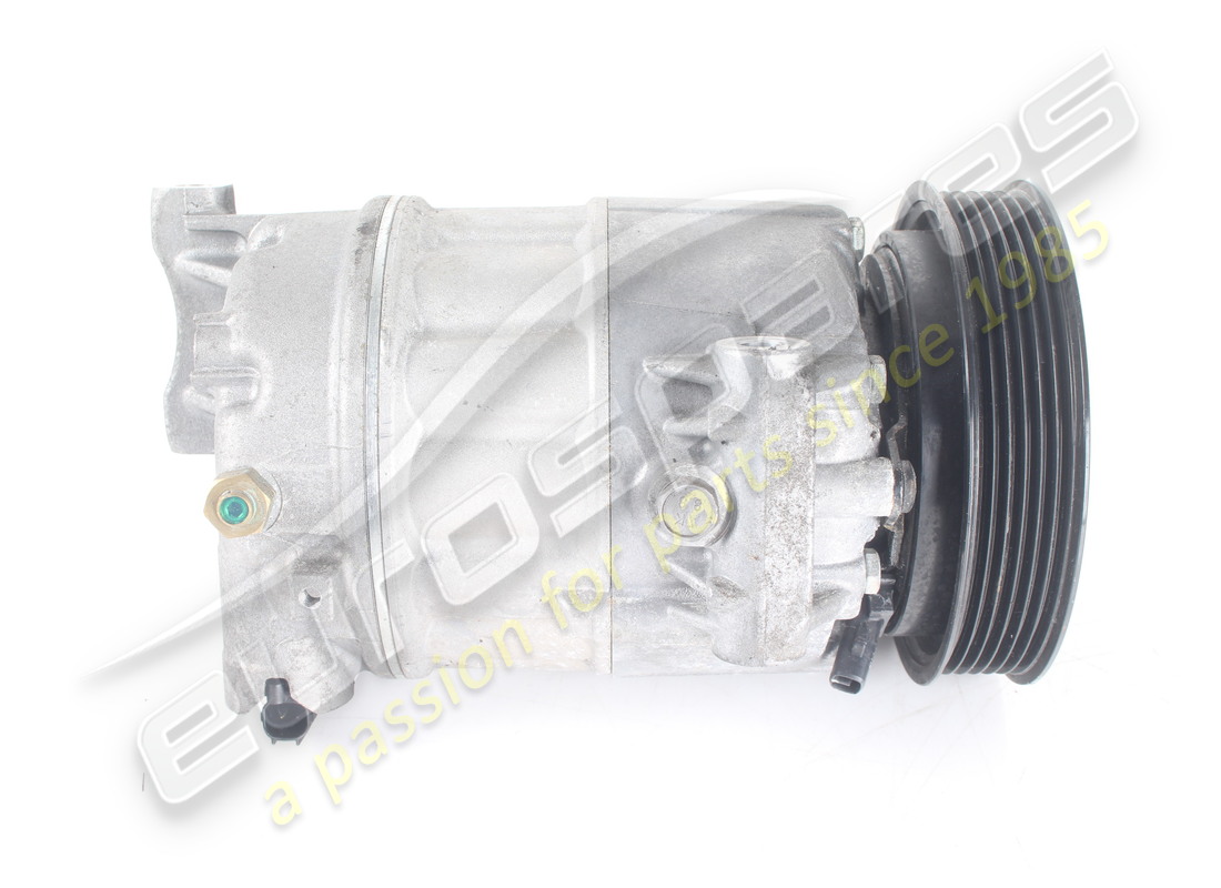 used ferrari air conditioning compressor. part number 333331 (3)