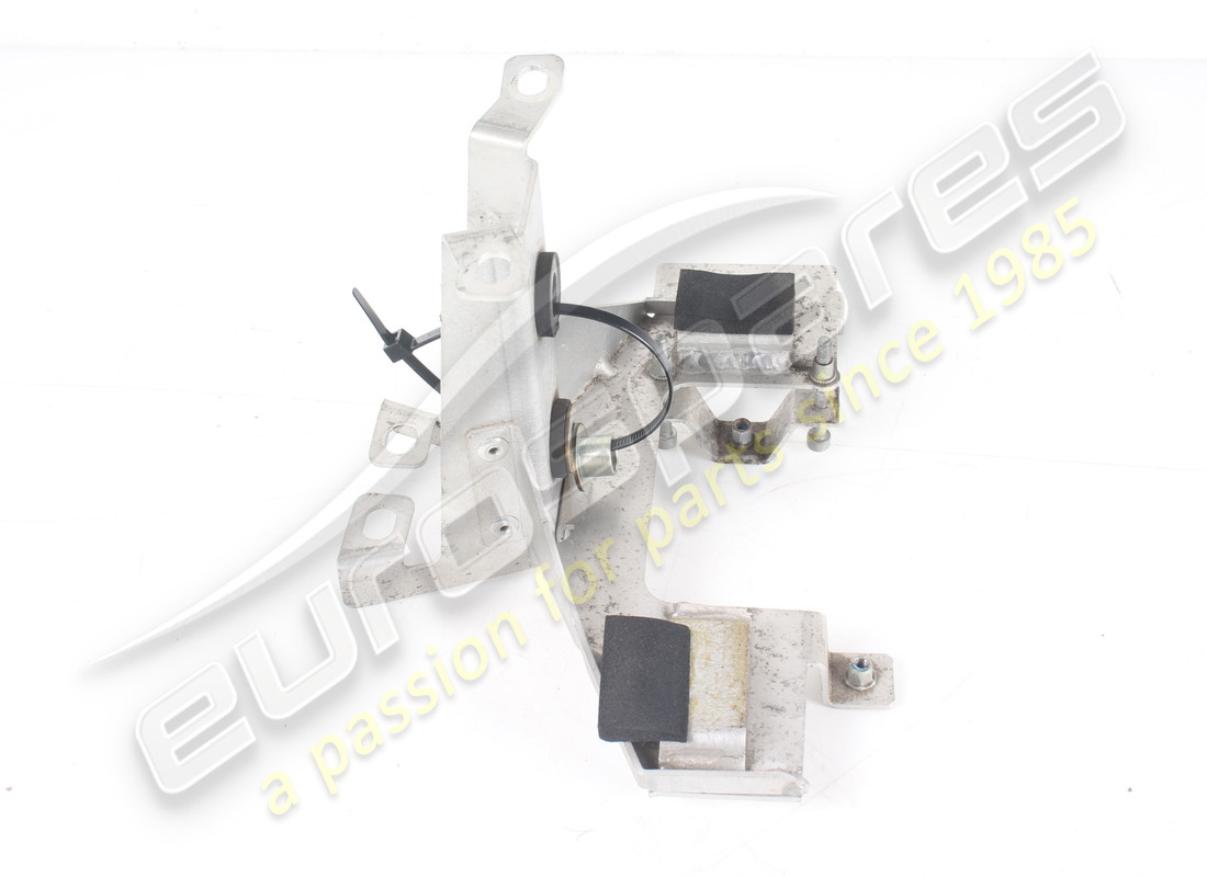 USED FERRARI PUMP MOUNTING BRACKET. PART NUMBER 314656 (3) used ferrari pump mounting bracket. part number 314656 (3)