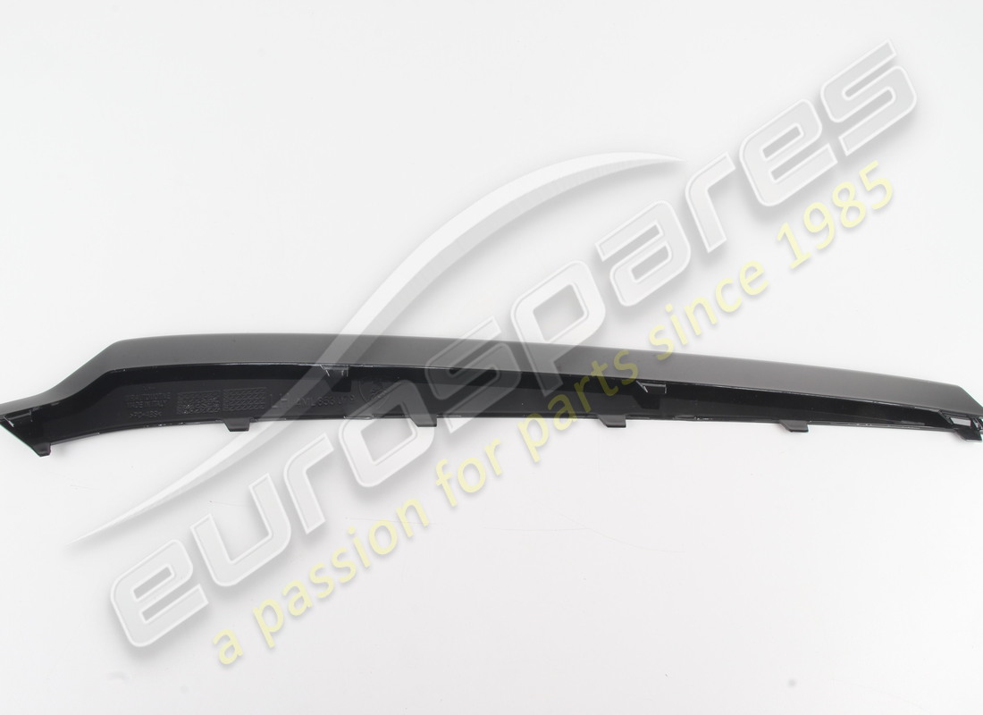 new lamborghini front bumper insert. part number 4ml853079y9b (2)