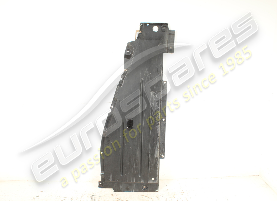 damaged ferrari lh rear section of front flat undertray element. part number 81176800 (1)