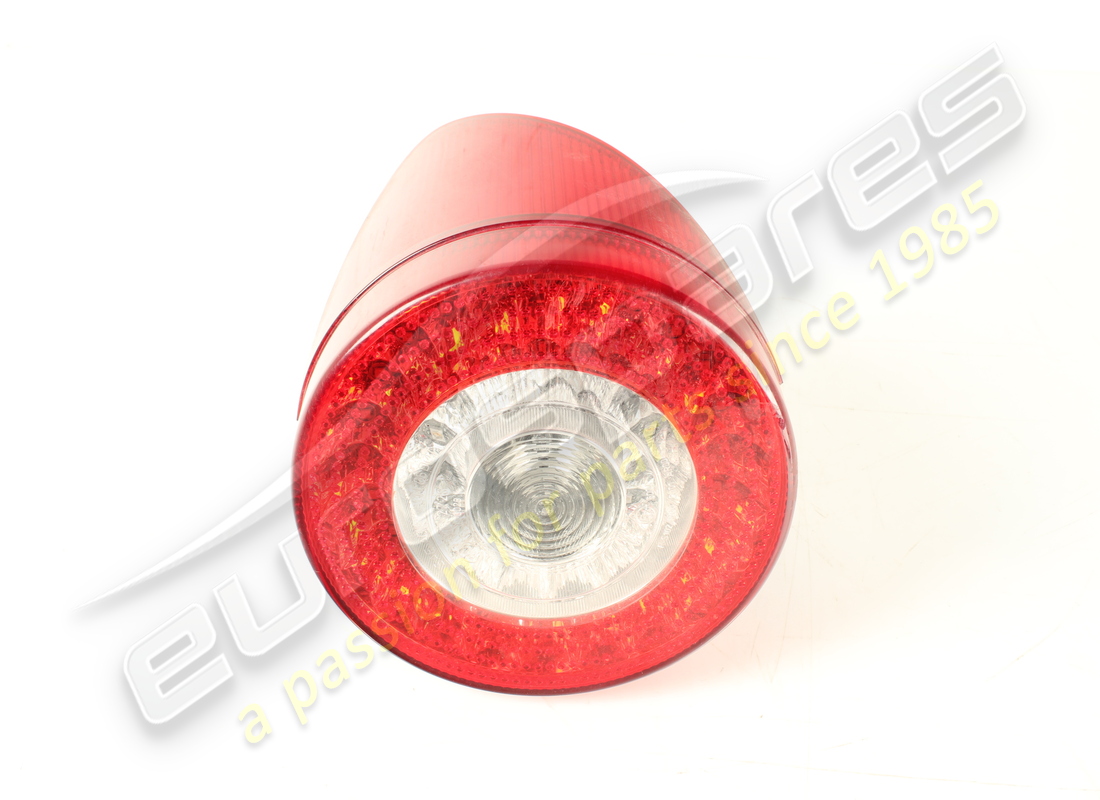 used ferrari rh tail light. part number 269047 (2)
