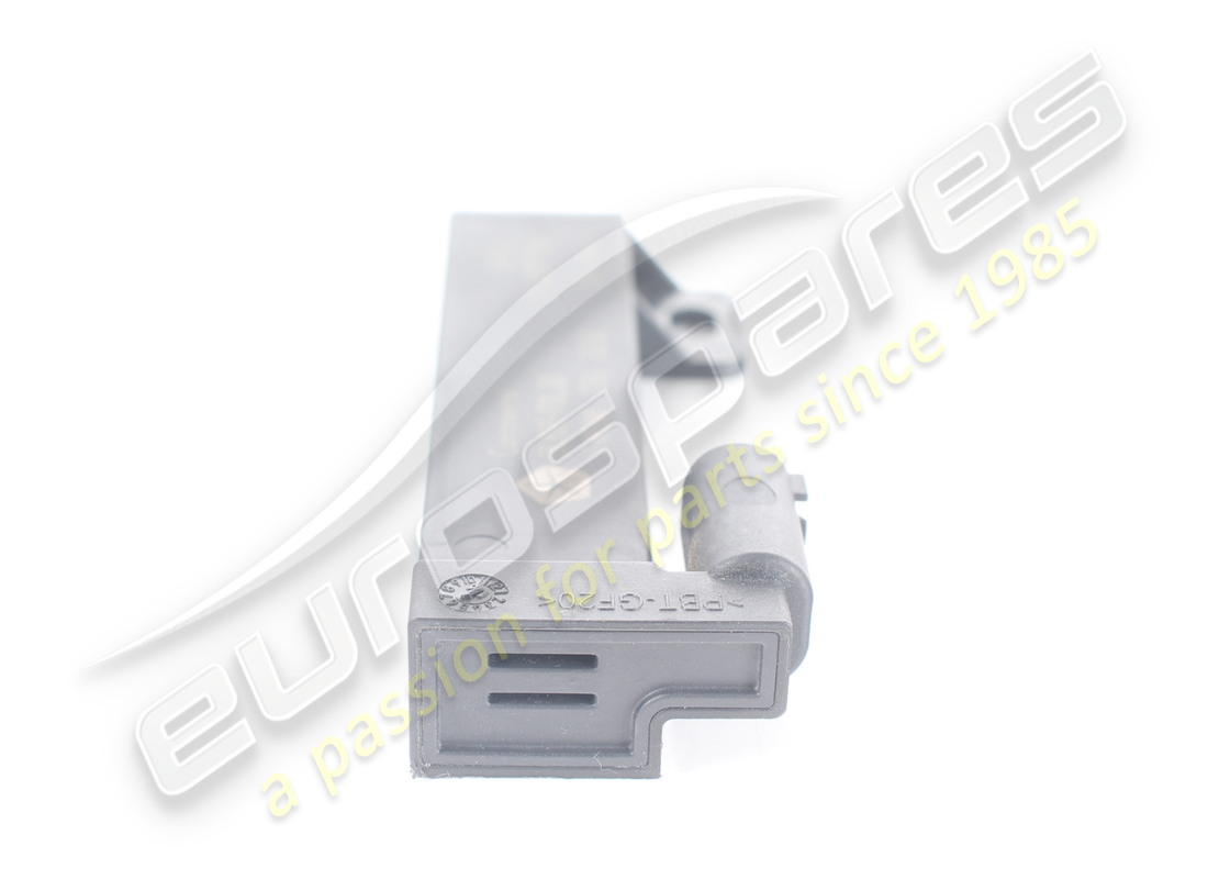 used maserati am/fm1 antenna amplifier. part number 670106193 (3)