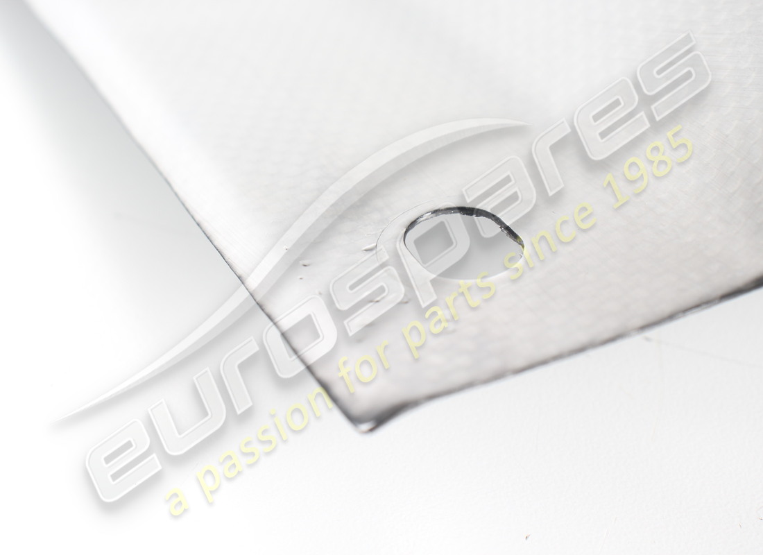 new (other) ferrari rh rear panel -carbon pane. part number 68615000 (6)