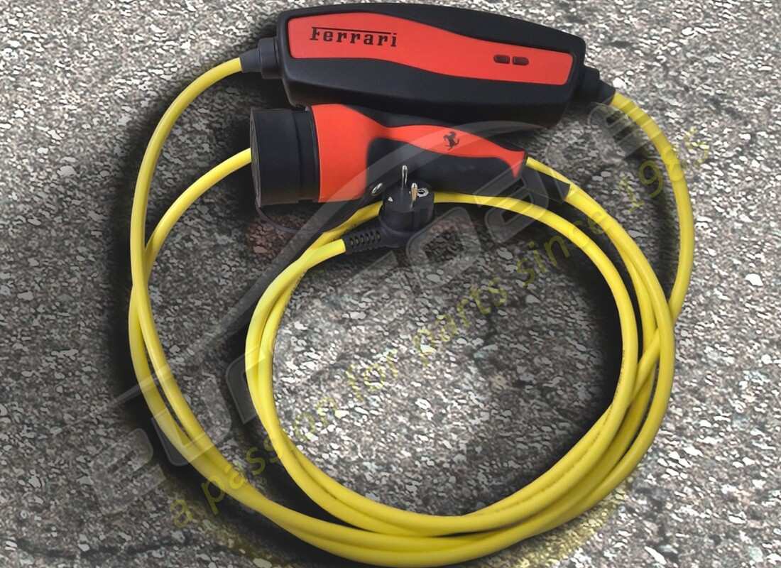 NEW Ferrari HVB BATTERY CHARGER / CONDITIONER . PART NUMBER 879950 (1)