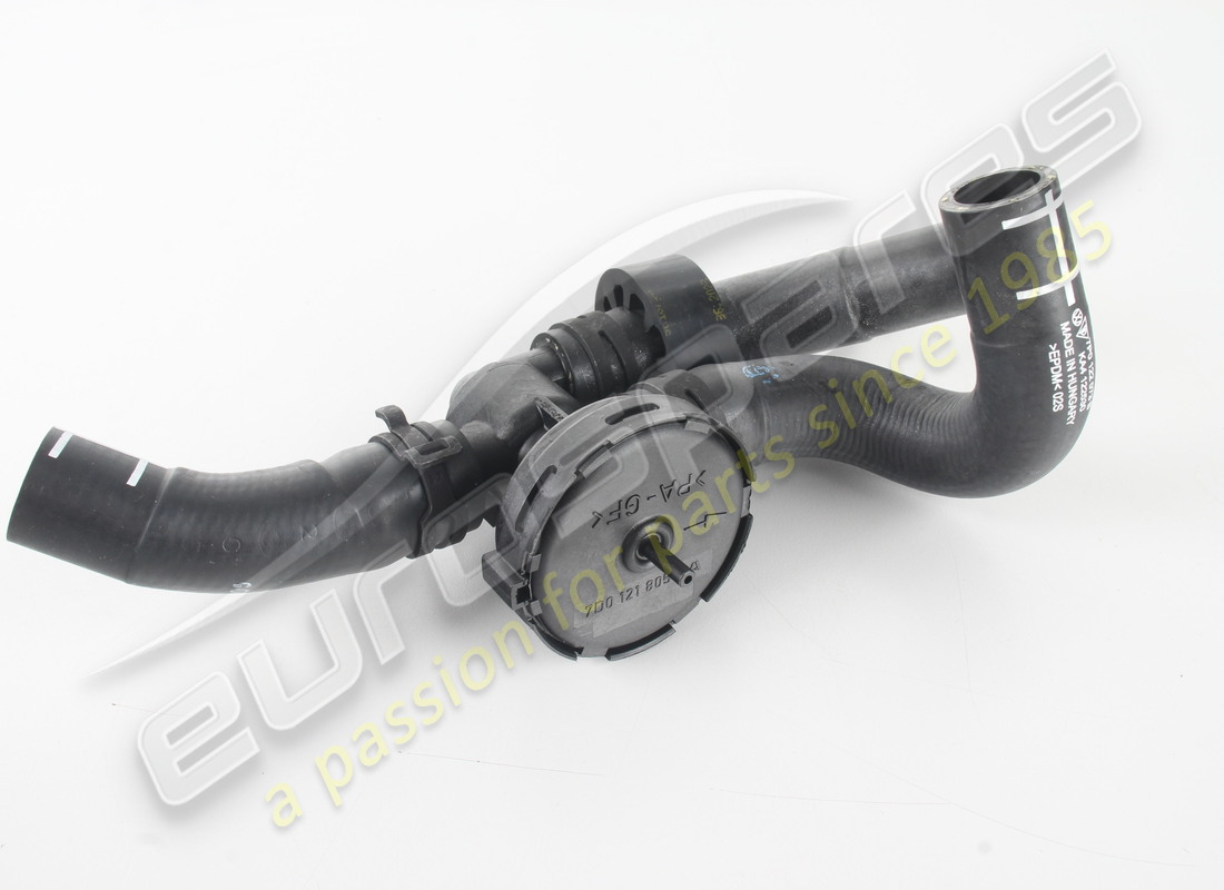new porsche water hose. part number 95810637402 (1)