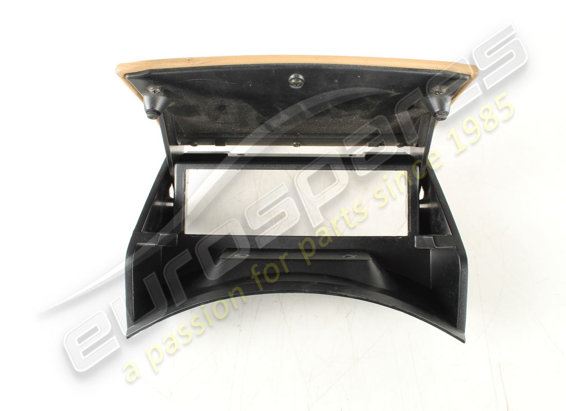 used maserati complete cd compartment. part number 980139372 (4)