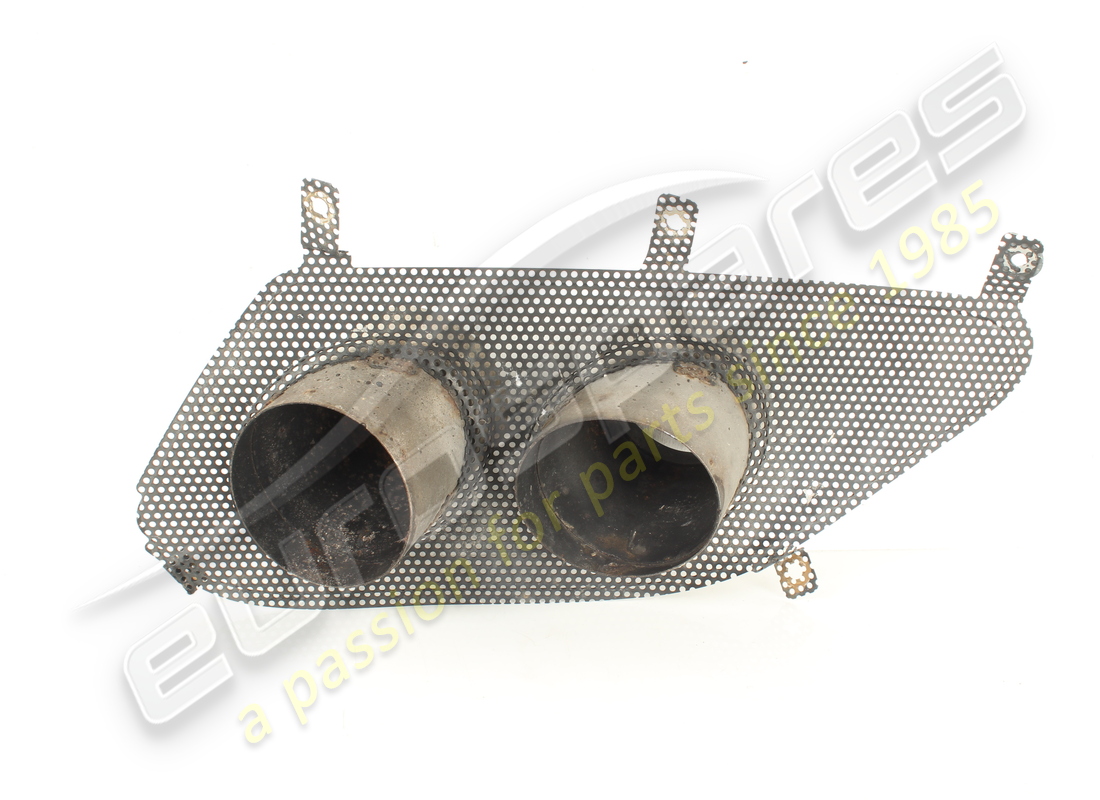 used ferrari grille with rh tailpipes. part number 84433600 (3)