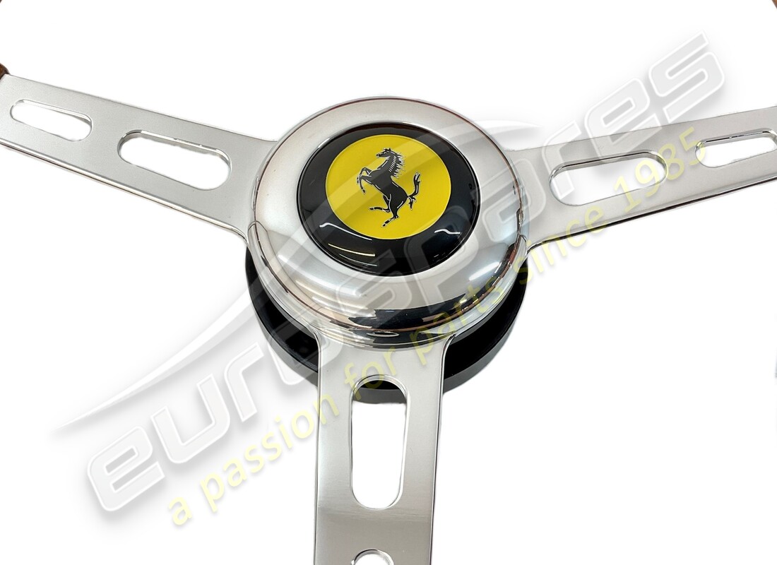 new oem steering wheel 275 gtb/2. part number 740100 (4)
