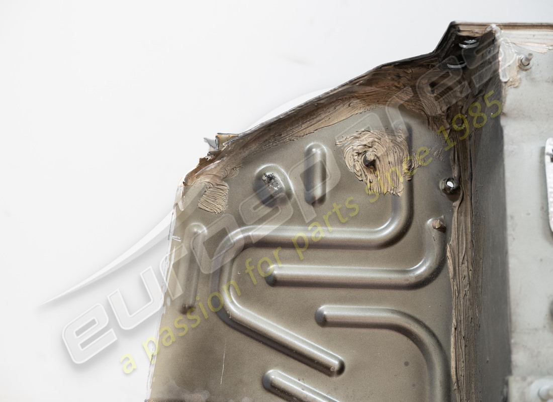 used eurospares rear boot floor. part number eap1566255 (5)