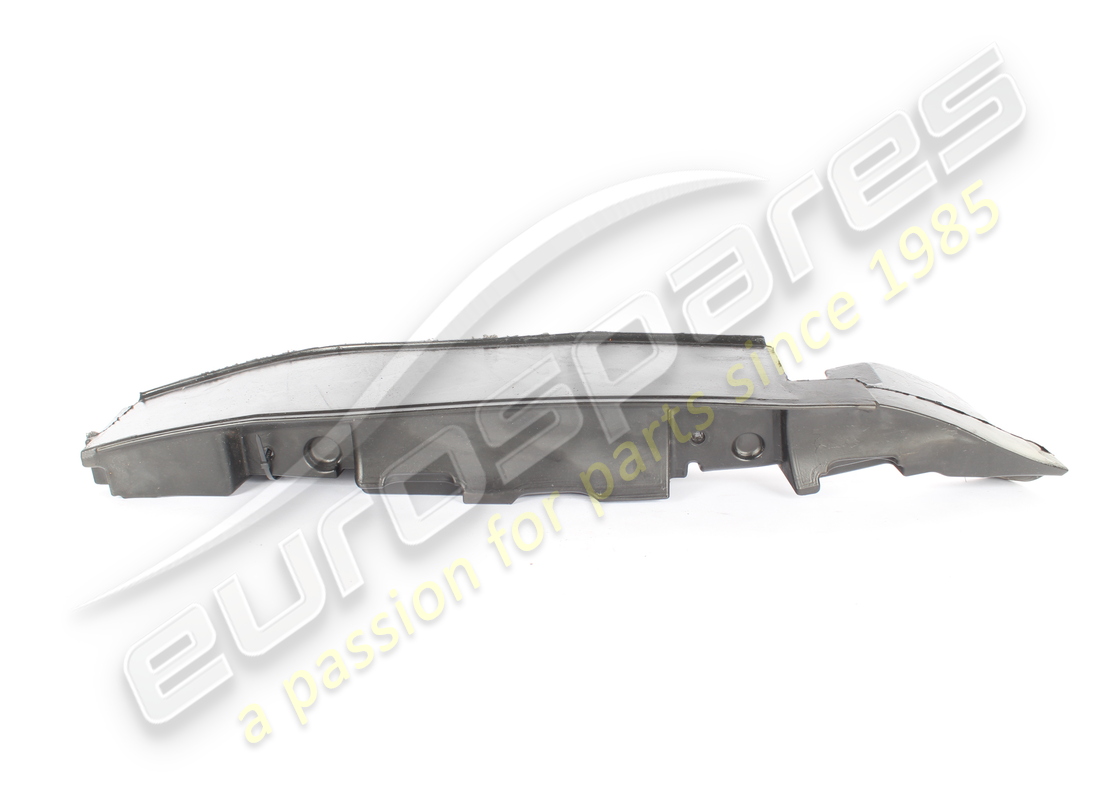used maserati front left mudguard guard. part number 670157933 (2)