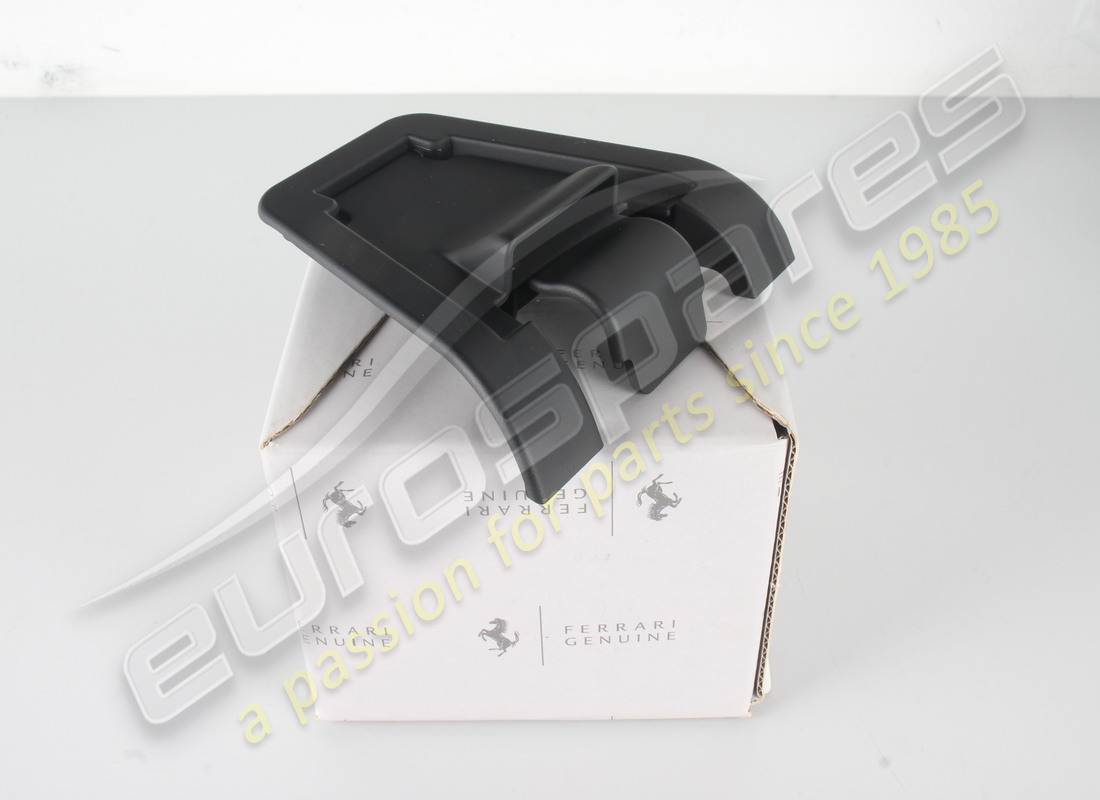 new ferrari complete top tether bracket tr. part number 88887600 (1)