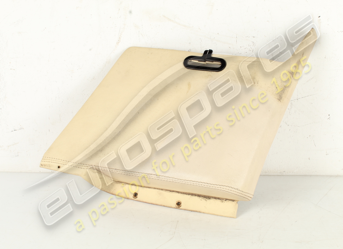 USED FERRARI RH MOULDING. PART NUMBER 61163700 (1) used ferrari rh moulding. part number 61163700 (1)