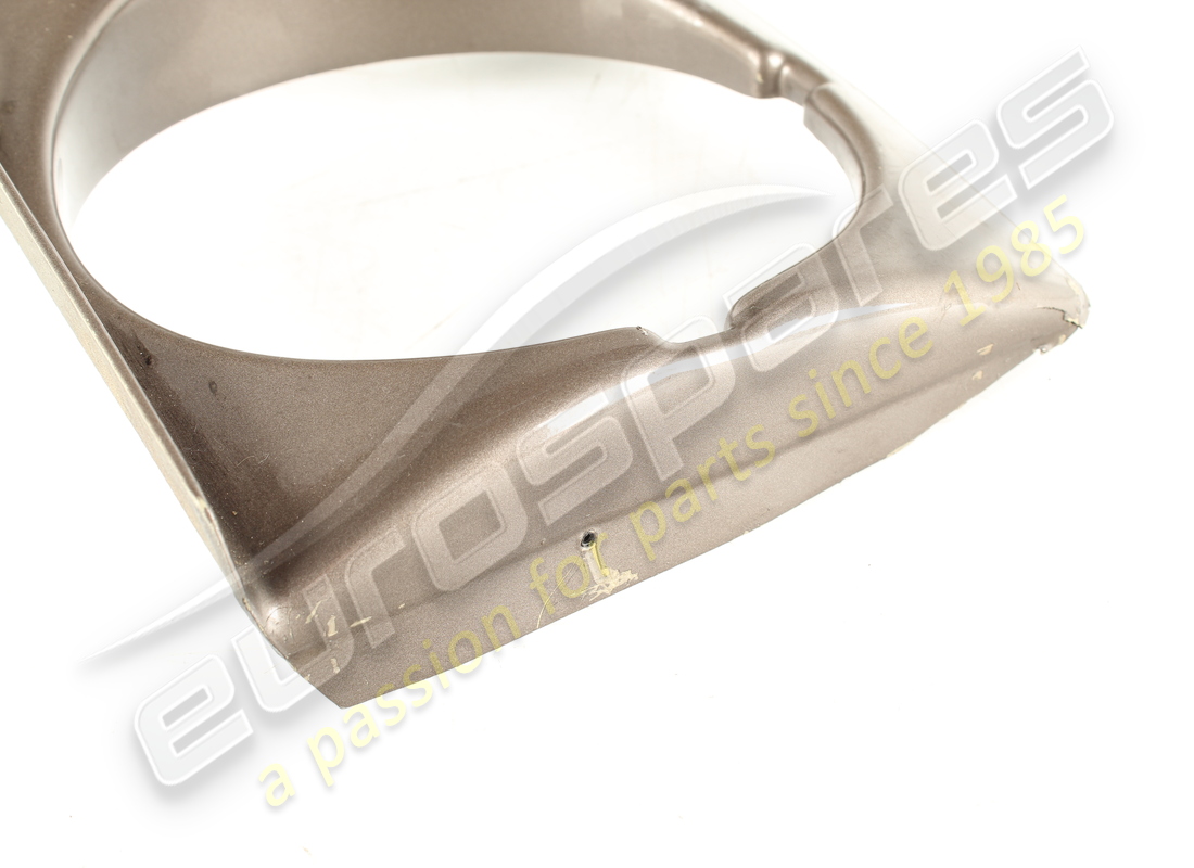 used ferrari lh head lamp surround. part number 2558203300 (7)