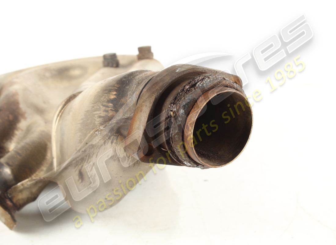 used ferrari lh exhaust manifold. part number 136276 (5)