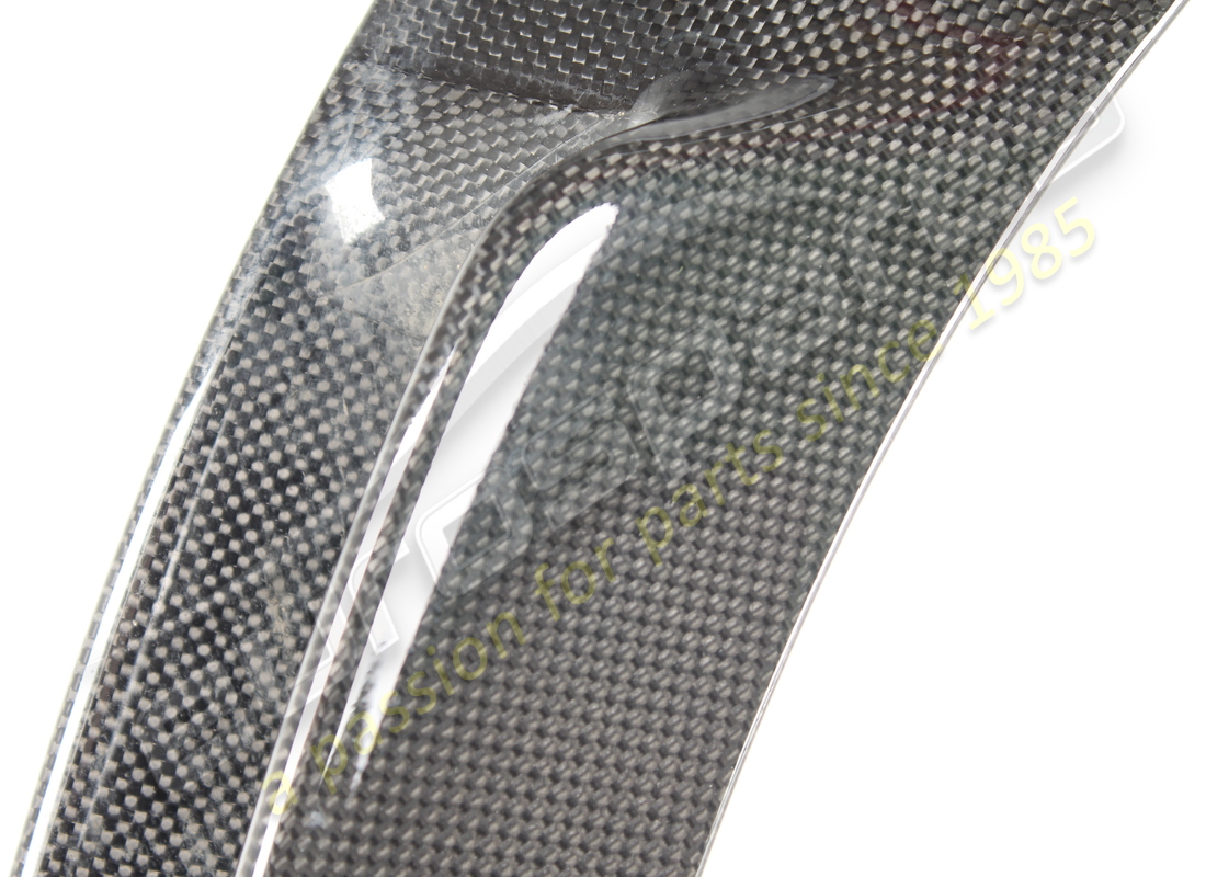 used ferrari complete rh front arch cladding. part number 901763 (3)