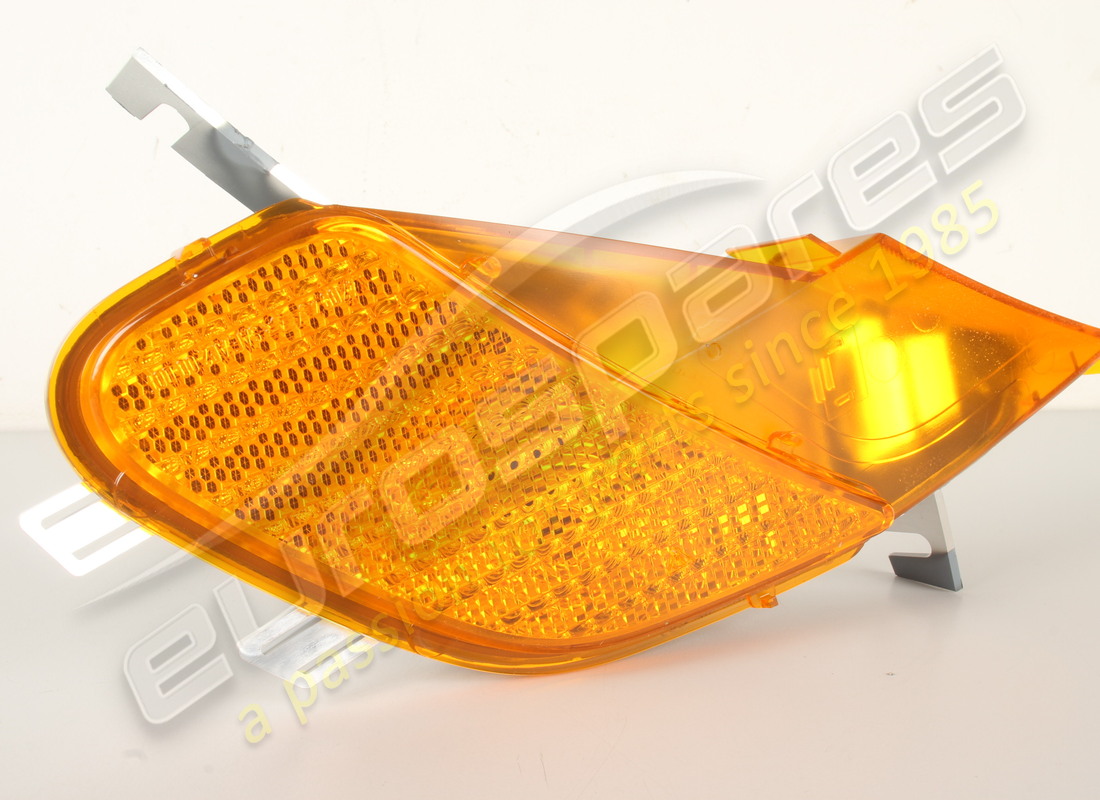 new porsche side marker light. part number 95563103410 (1)