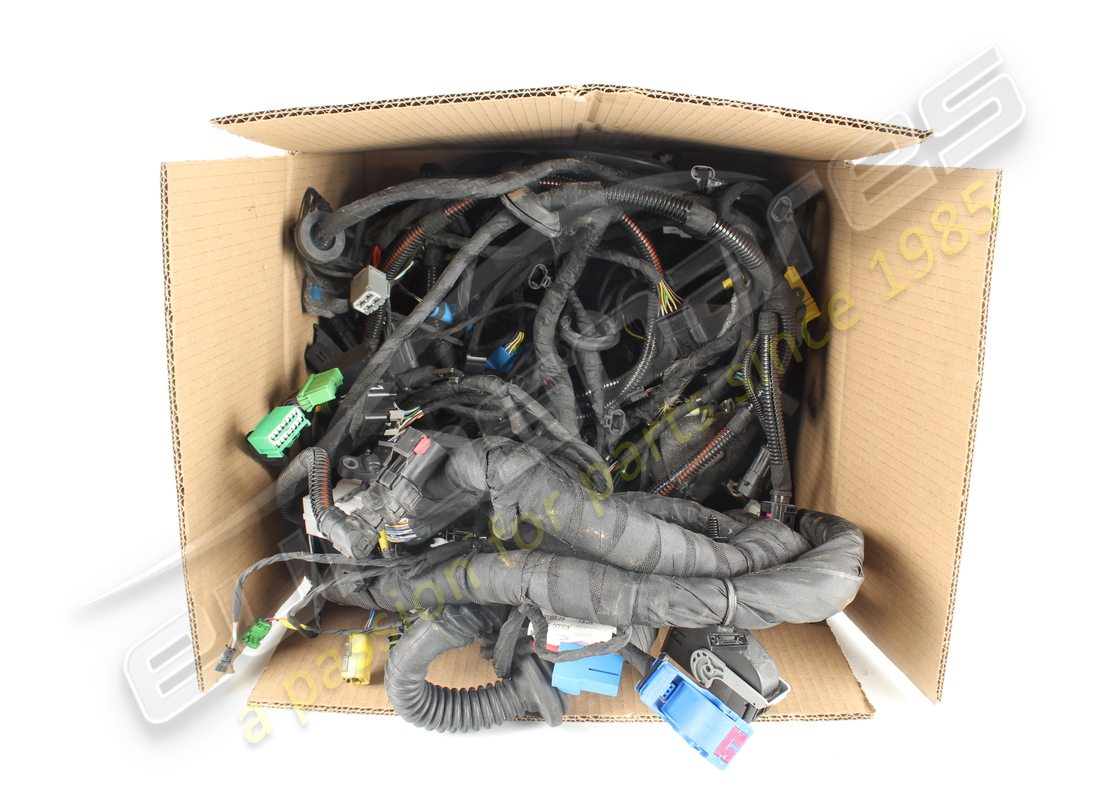 DAMAGED Ferrari REAR CABLE . PART NUMBER 918424 (1)