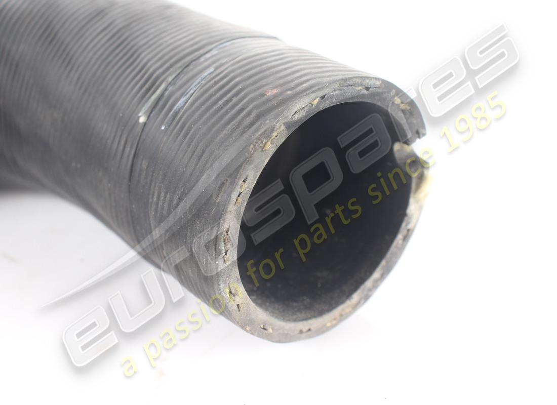 USED FERRARI RETURN HOSE TO PUMP. PART NUMBER 307916 (2) used ferrari return hose to pump. part number 307916 (2)