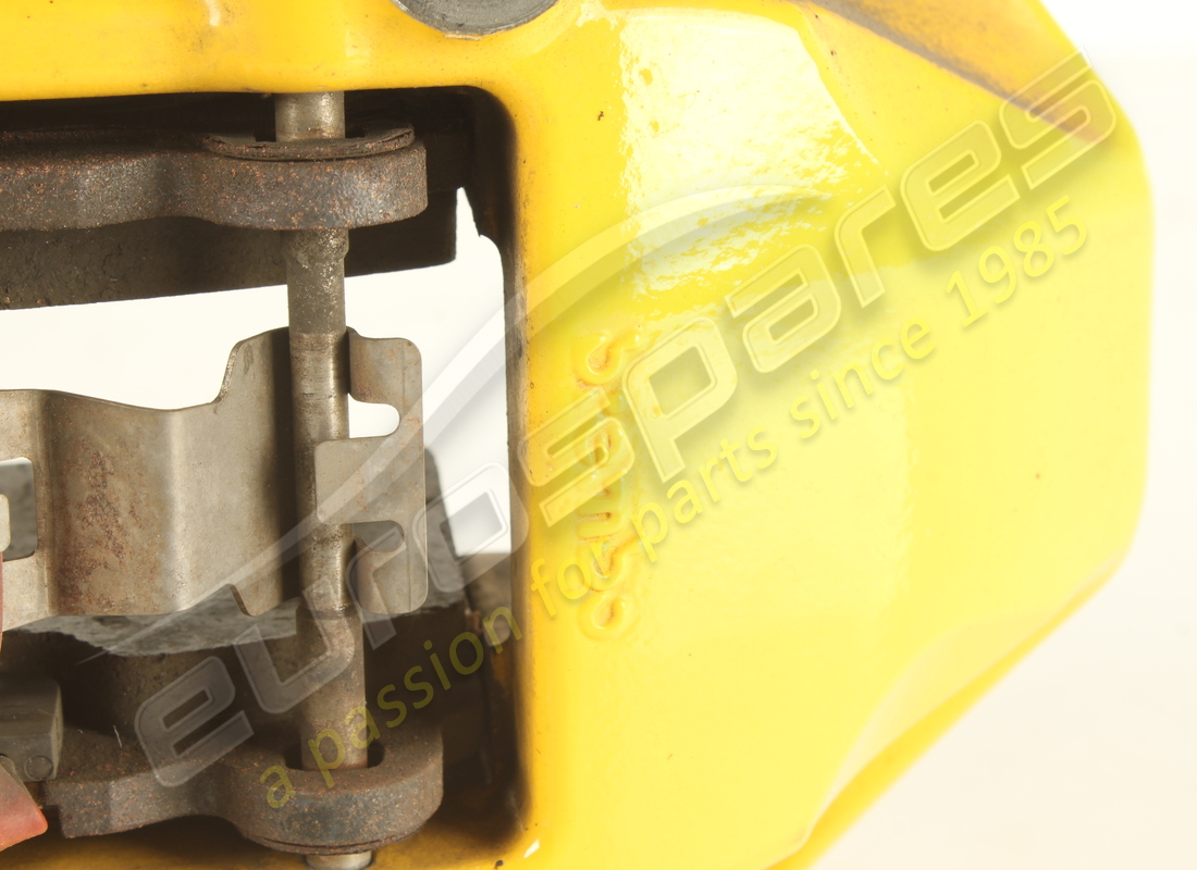 used ferrari rear lh caliper with pads. part number 311676 (3)