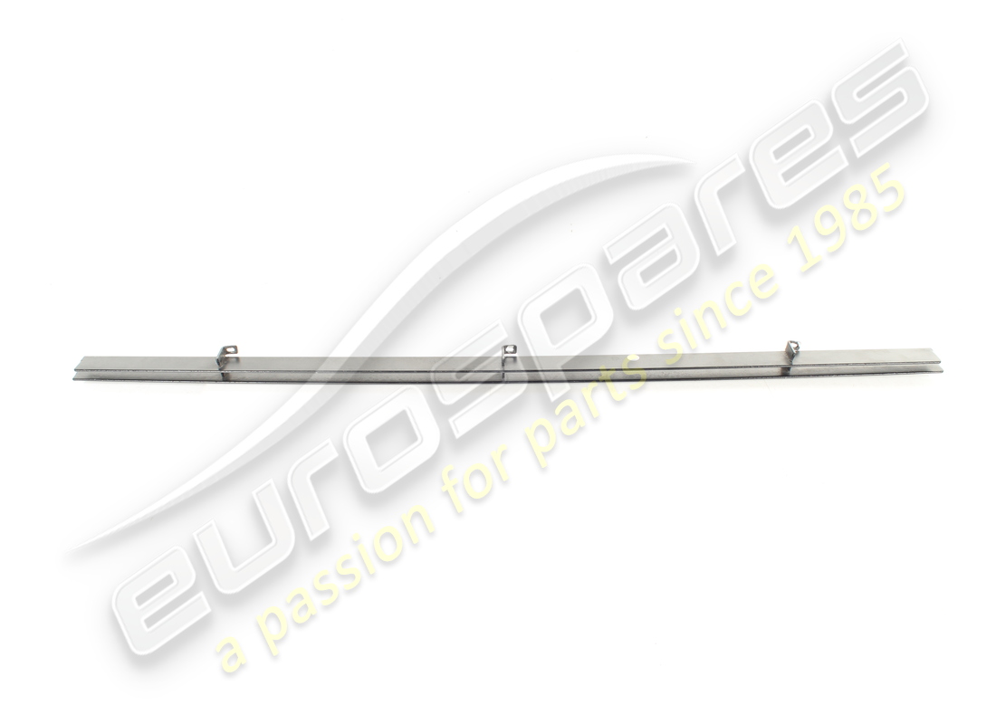 used ferrari lower front grille. part number 61800500 (2)