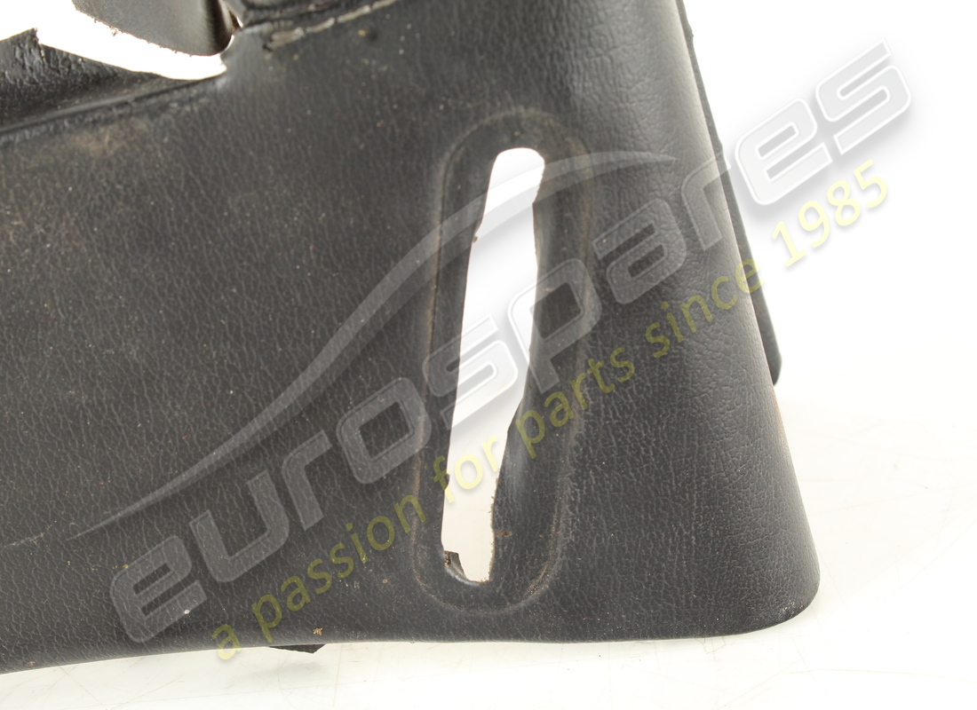 USED FERRARI LH MOULDING. PART NUMBER 61183800 (1) used ferrari lh moulding. part number 61183800 (1)