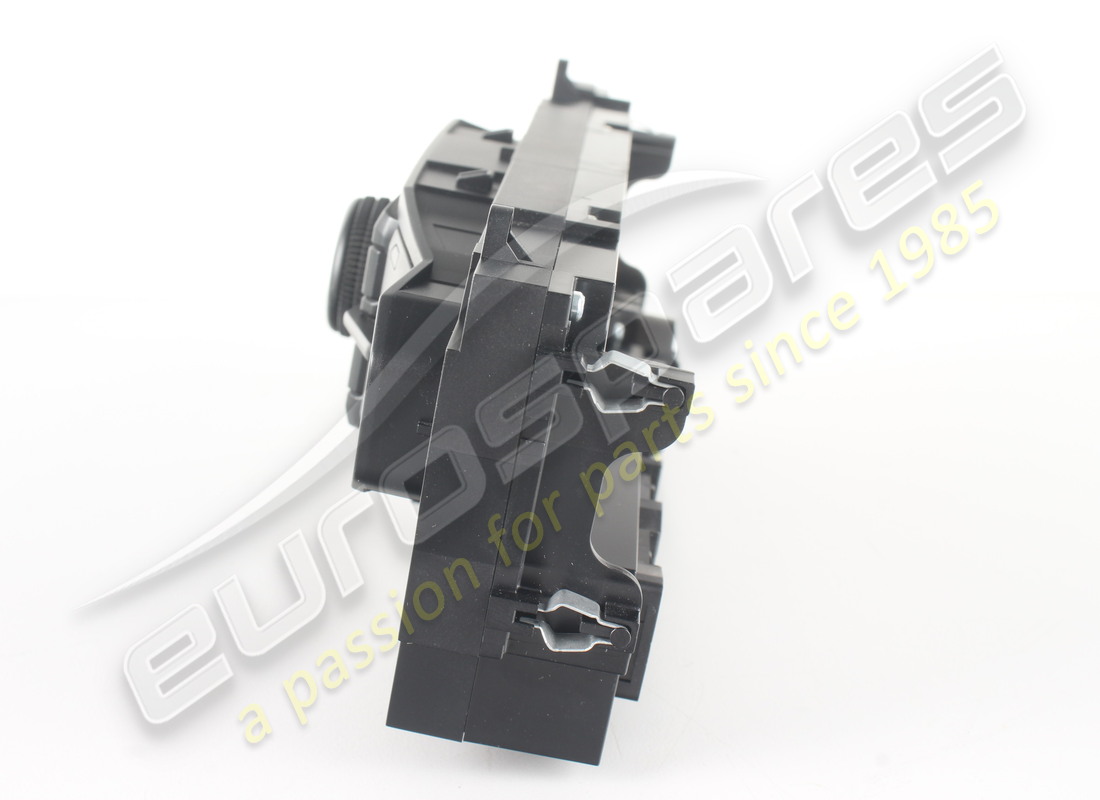 damaged lamborghini a/c control. part number 470820043j (2)