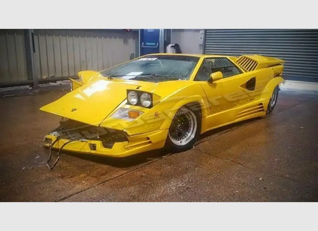 lamborghini countach 25th anniversary (1989) with 35,328 miles, being prepared for dismantling #1